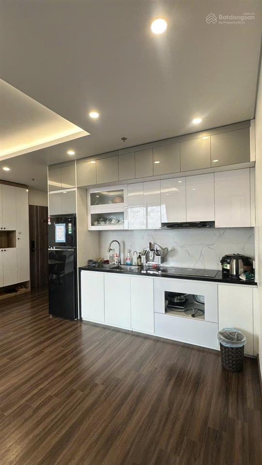 Siêu phẩm căn góc view vin rộng rãi siêu đẹp tại hoàng huy grand tower.  0363 931 ***