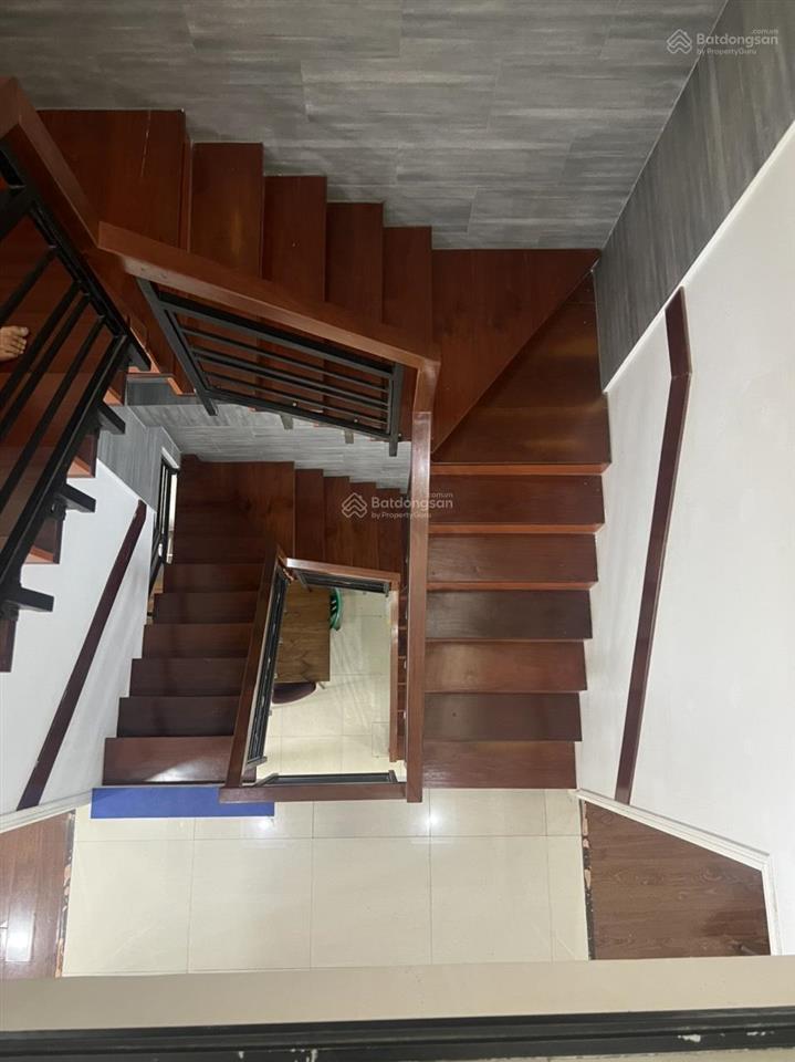 Bán nhà chính chủ hẻm xe hơi vào nhà 166/thích quảng đức, p4, phú nhuận. ngang 6,5 x 15,8, nhà xây