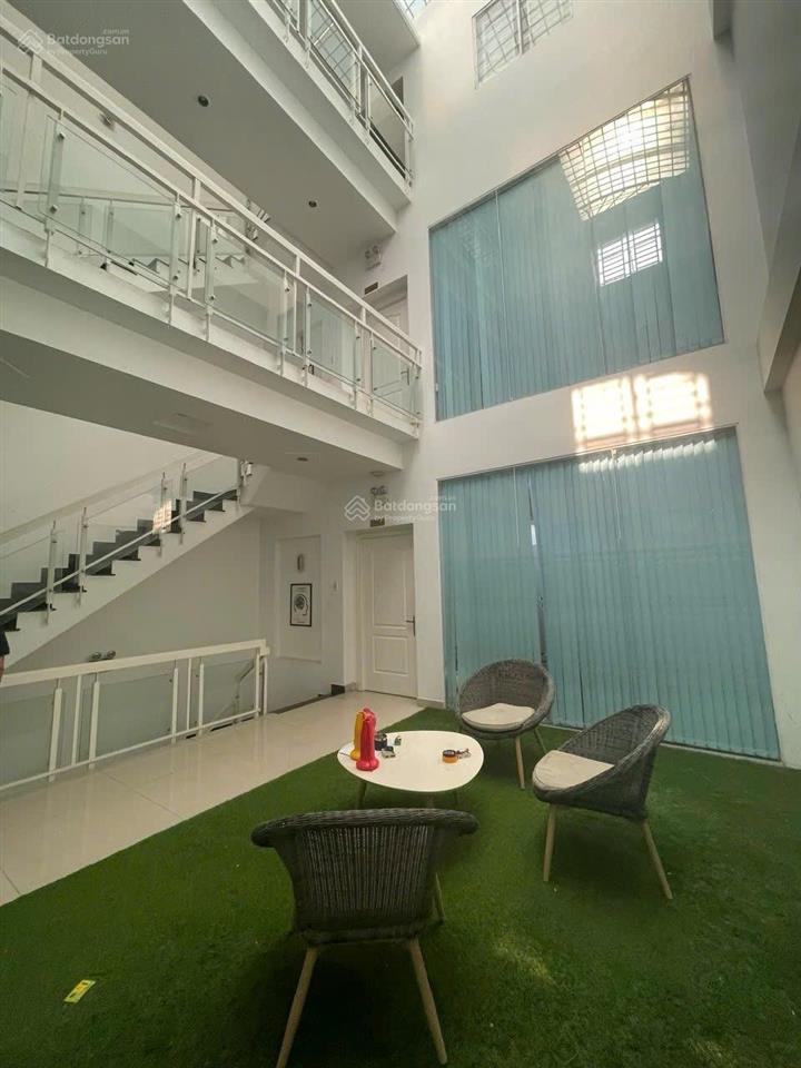 Chính chủ gửi bán nhà bình lợi
7 x 24, 1 t 3 lầu,sổ hồng hc 0917 200 ***