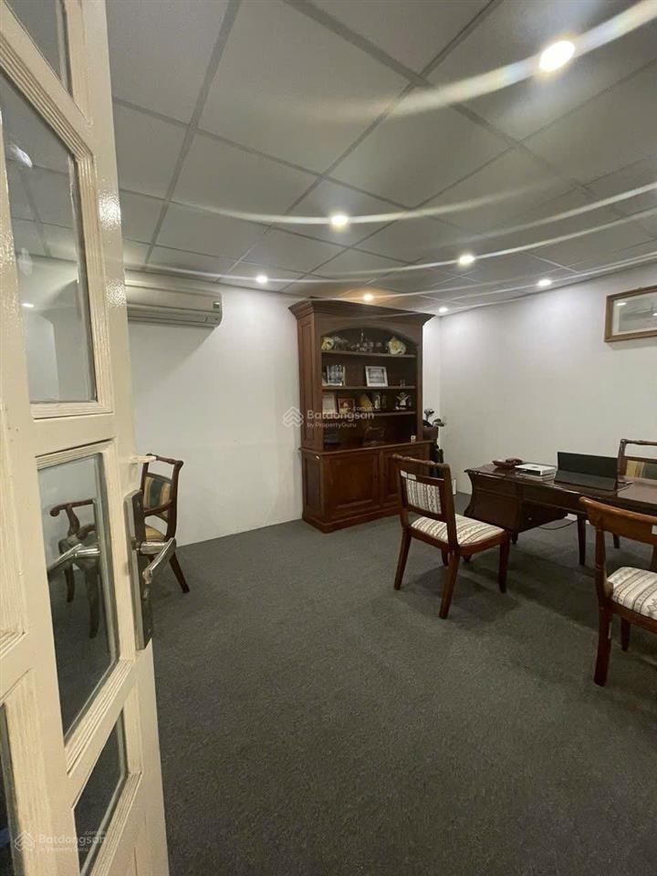 Chính chủ gửi bán nhà bình lợi
7 x 24, 1 t 3 lầu,sổ hồng hc 0917 200 ***