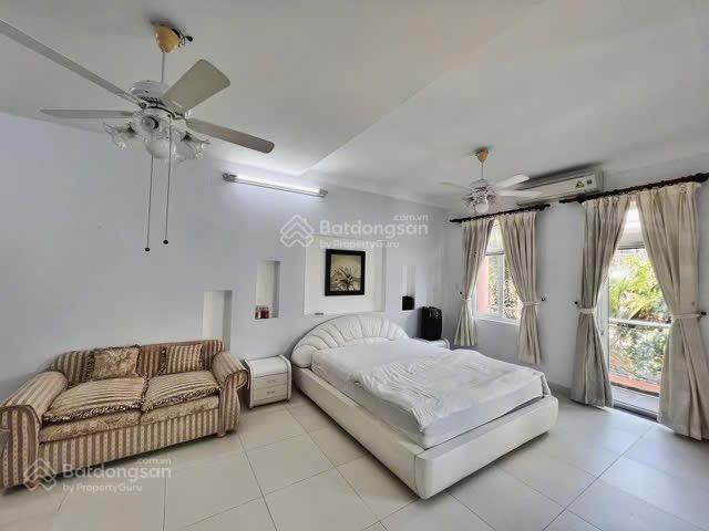 Bán nhà biệt thự kdc bình lợi p13 bình thạnh. 10x17,5 m 1 trệt 2 lầu, 6 pn, 6 wc sổ hồng hoàn công