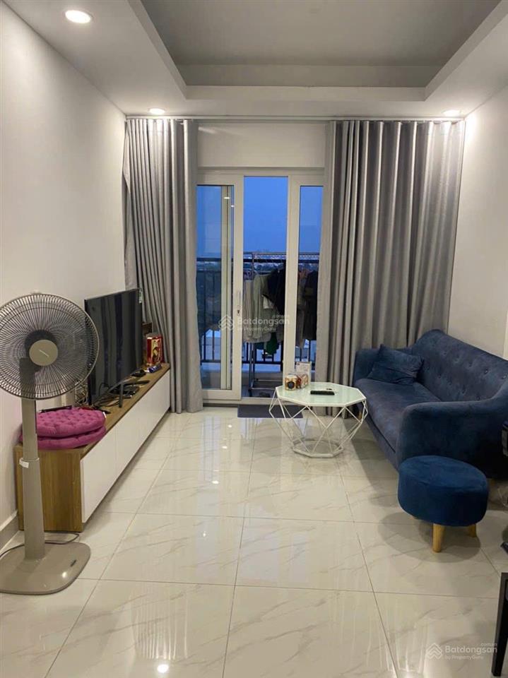 Căn hộ studio ban công chung cư richmond, nhà trống không nội thất . 40 mét. giá 8,5 tr/ tháng.
vị