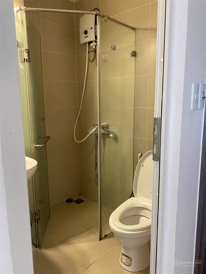 Căn hộ studio ban công chung cư richmond, nhà trống không nội thất . 40 mét. giá 8,5 tr/ tháng.
vị