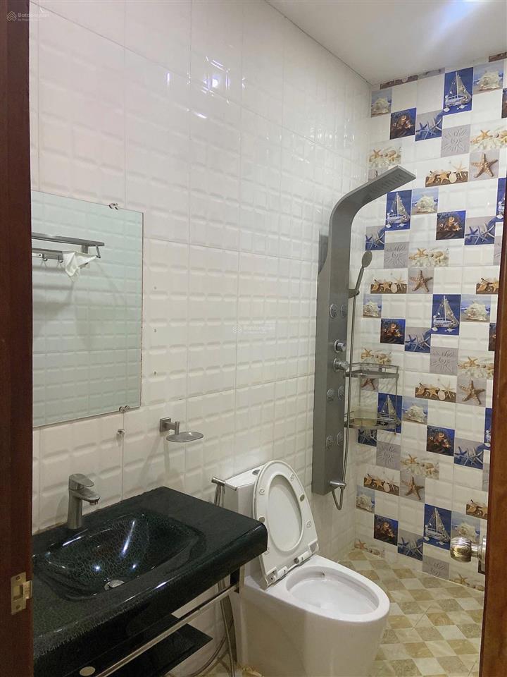 Cần bán nhà mặt tiền nguyễn xí, p13, quận bình thạnh. dt ngang 4,2m dài 25m. kc nhà 1 trệt 1 lầu