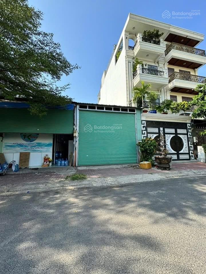 Cho thuê nhà kho tiền chế kiên cố, mặt tiền đường rộng 20 m, đường đặng thùy trâm  bình lợi, p13,