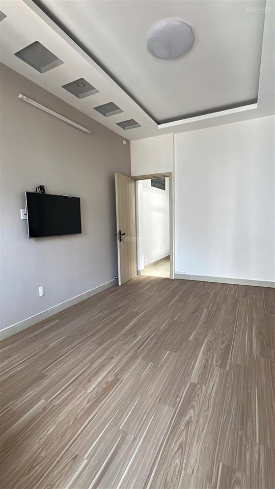 Cho thuê nhà khu bình lợi  đường nội bộ 12 m, khu dân cư bàn cờ đường thông, ngay công viên. kế