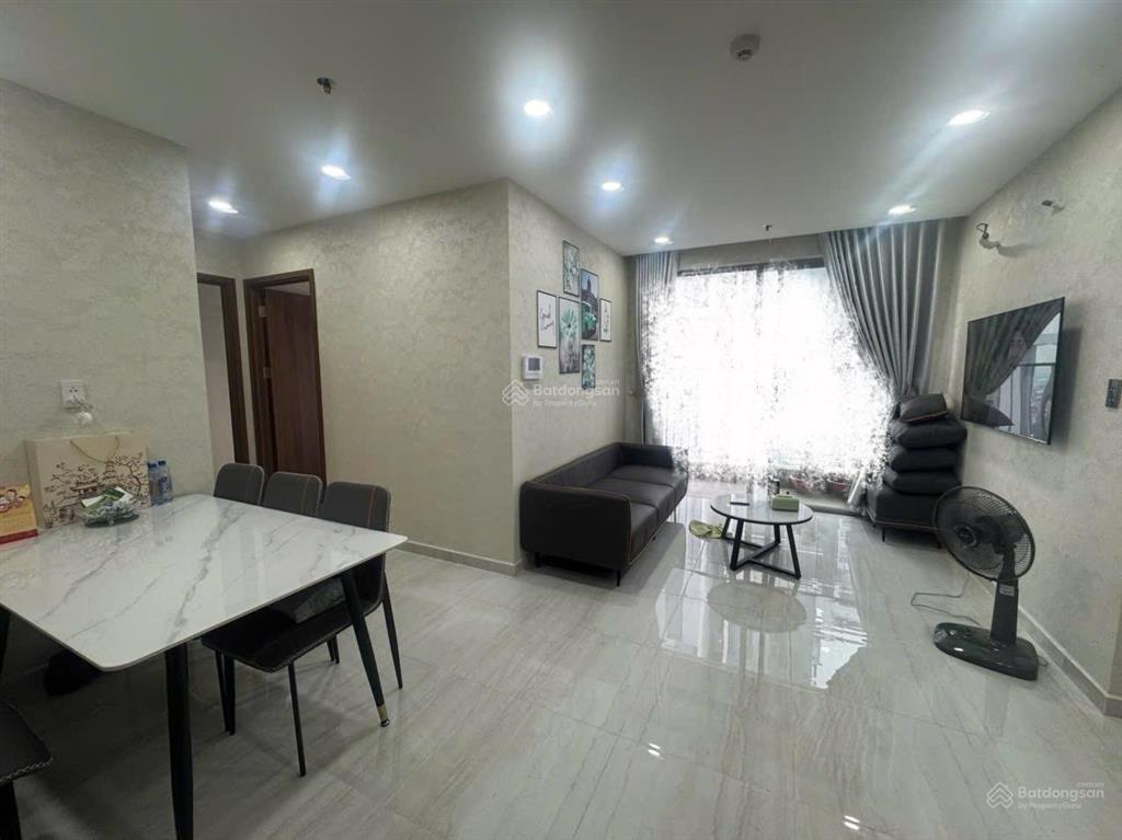 Bán căn góc dự án happy one central giá 2,6 tỷ có nội thất cơ bản, sổ hồng sẵn