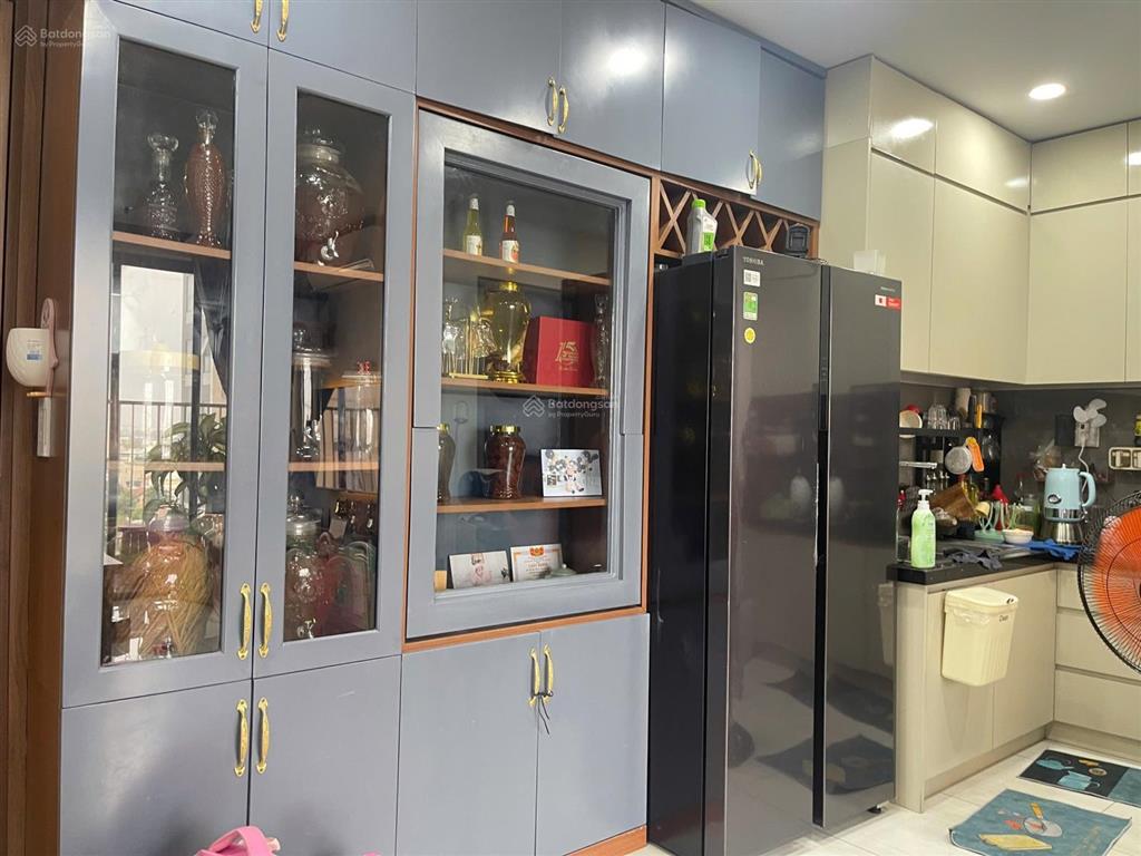 Bán căn hộ happy one central giá 1.980 tỷ buông sổ có đầy đủ nội thất