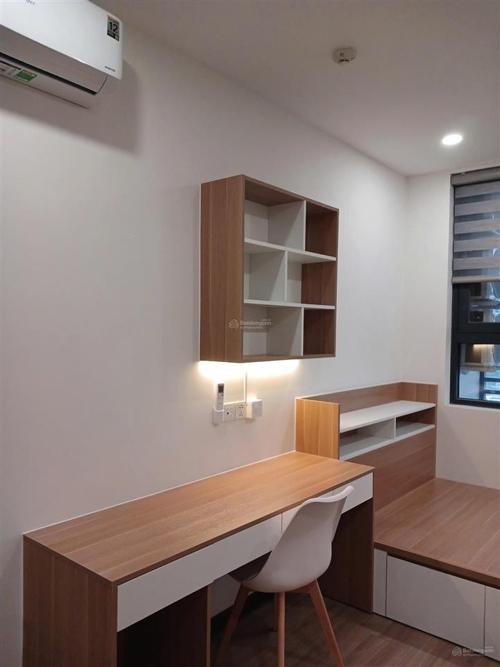 Cho thuê skyview 2pn full nội thất giá 10tr nhà mới chưa qua sử dụng.  0901 840 ***