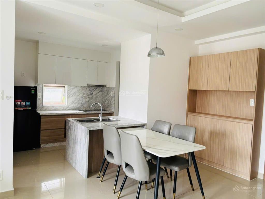 Bán căn hộ the view giá 2,250 tỷ 2pn  2wc full nội thất, có sẵn hợp đồng thuê 12tr/tháng