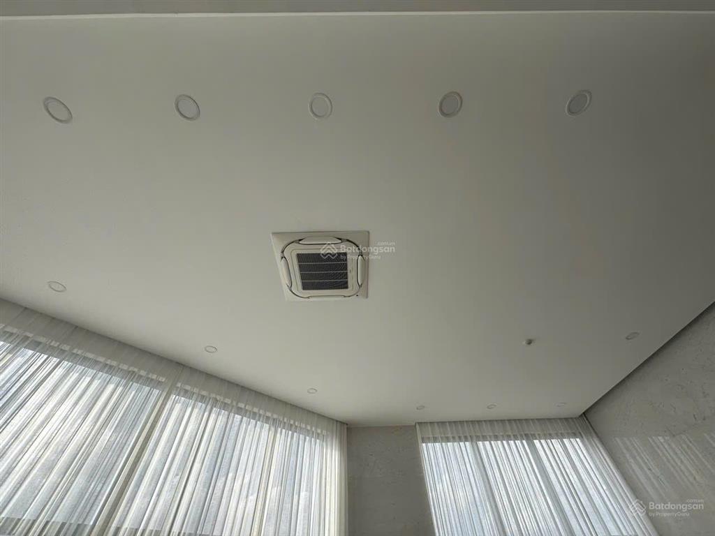 Bán penthouse sora gardens 2 giá 15 tỷ full nội thất view hồ siêu đẹp