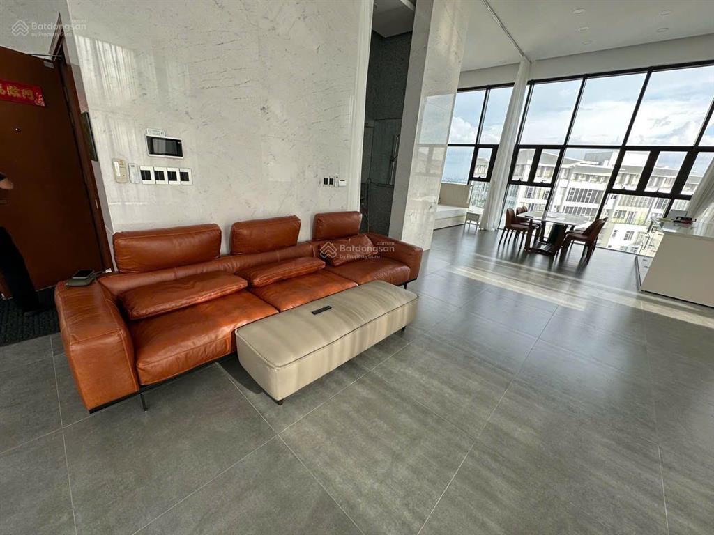 Bán penthouse sora gardens 2 giá 15 tỷ full nội thất view hồ siêu đẹp