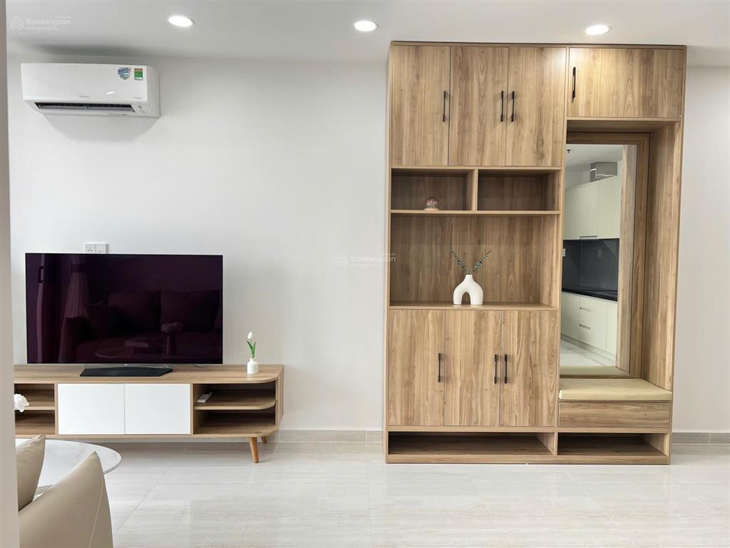 Bán căn hộ 3pn happy one central giá 3.8 tỷ nội thất như hình có sẵn hợp đồng thuê 18tr/tháng