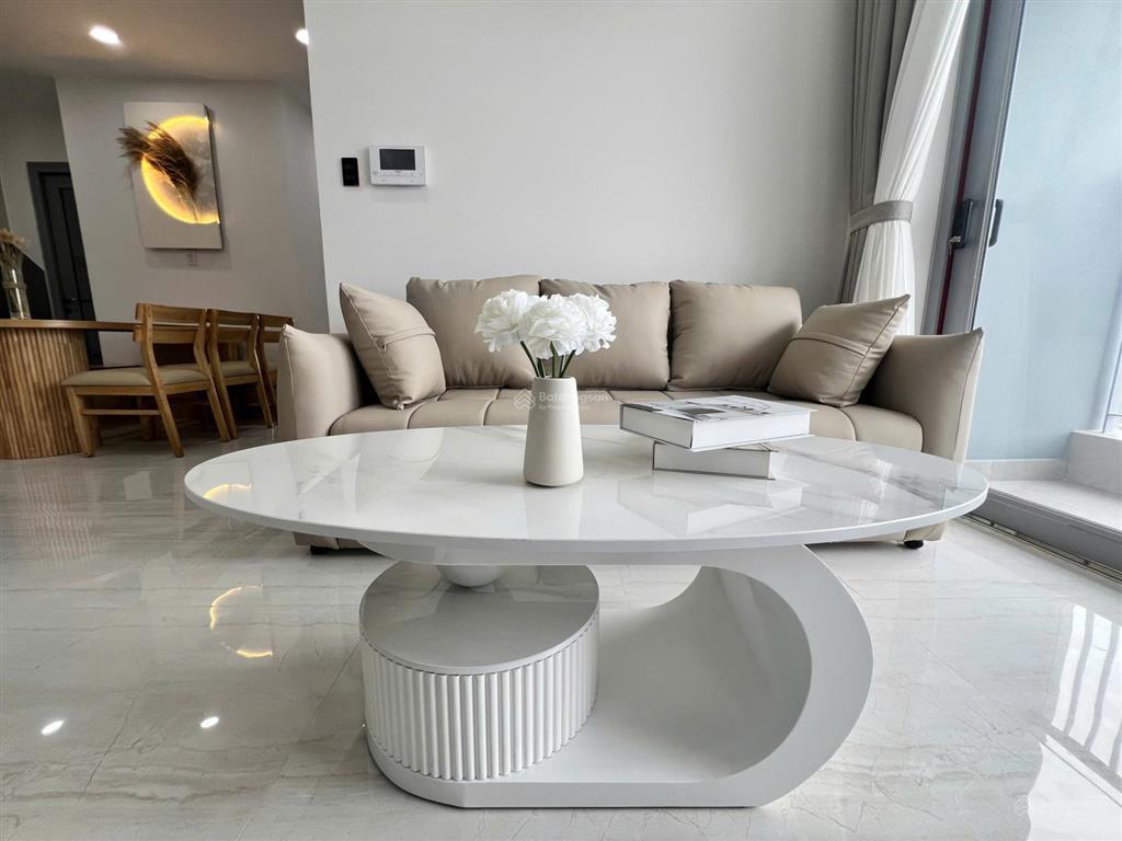 Bán căn hộ 3pn happy one central giá 3.8 tỷ nội thất như hình có sẵn hợp đồng thuê 18tr/tháng