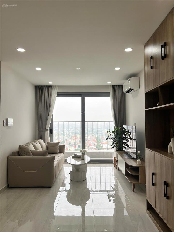 Bán căn hộ 3pn happy one central giá 3.8 tỷ nội thất như hình có sẵn hợp đồng thuê 18tr/tháng