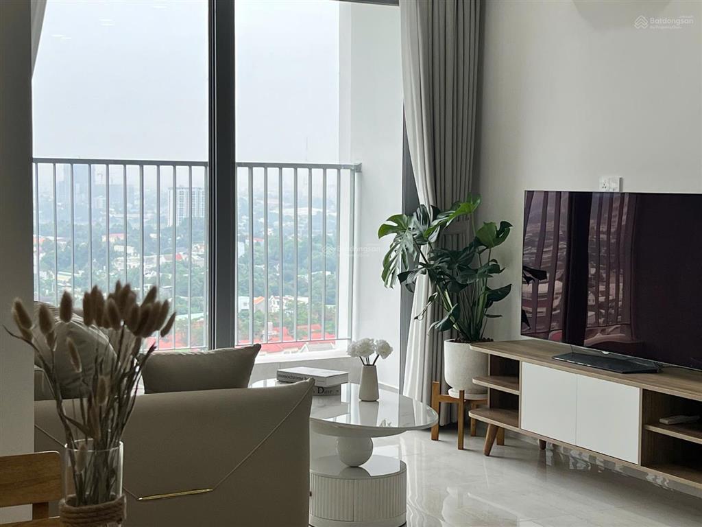Bán căn hộ 3pn happy one central giá 3.8 tỷ nội thất như hình có sẵn hợp đồng thuê 18tr/tháng