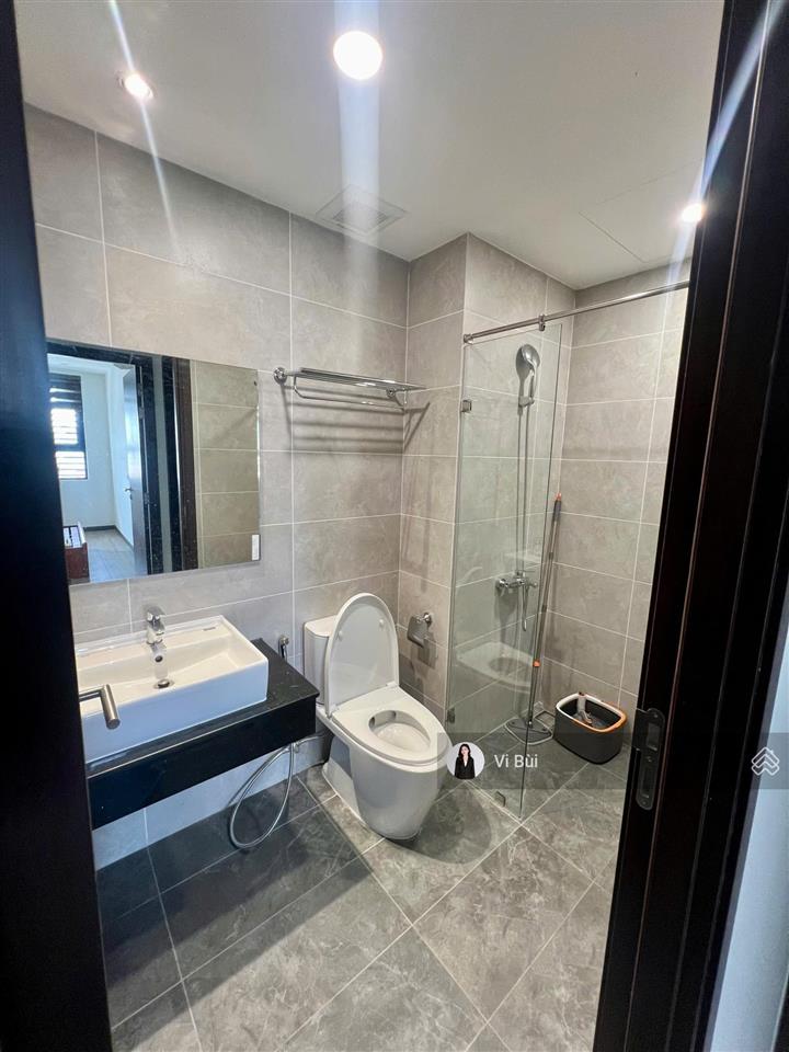Cho thuê căn hộ skyview giá 8tr có đầy đủ nội thất diện tích 79m2