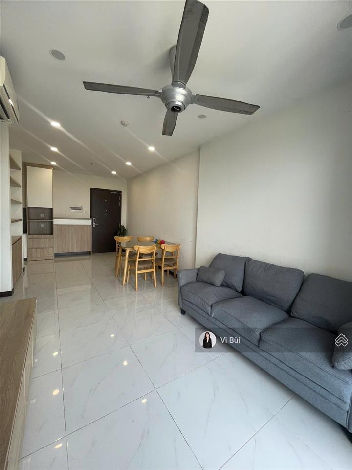 Cho thuê căn hộ skyview 1pn giá 8tr đầy đủ nội thất, hướng mát view đẹp.  0901 840 ***