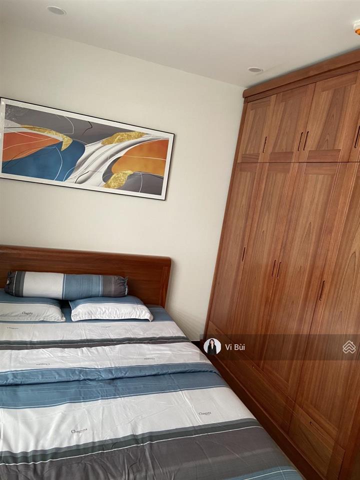 Cho thuê căn hộ skyview giá 10tr có đầy đủ nội thất căn góc view đẹp