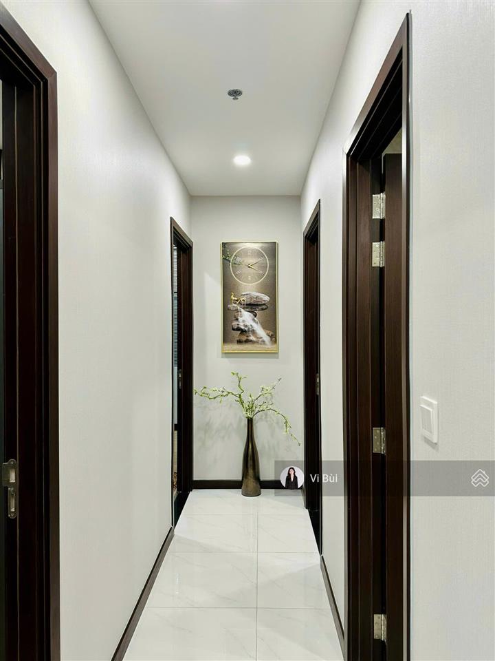 Cho thuê căn hộ 3pn csky view giá 20tr/tháng bao vat và pql, nội thất đẹp