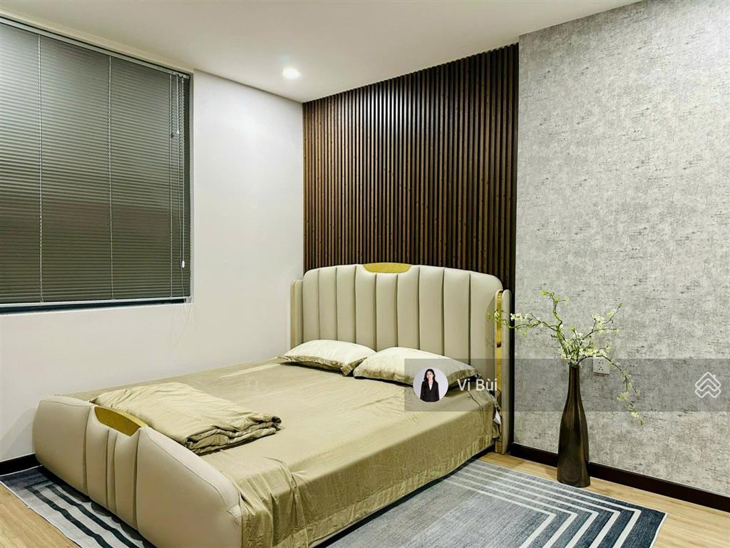 Cho thuê căn hộ 3pn csky view giá 20tr/tháng bao vat và pql, nội thất đẹp