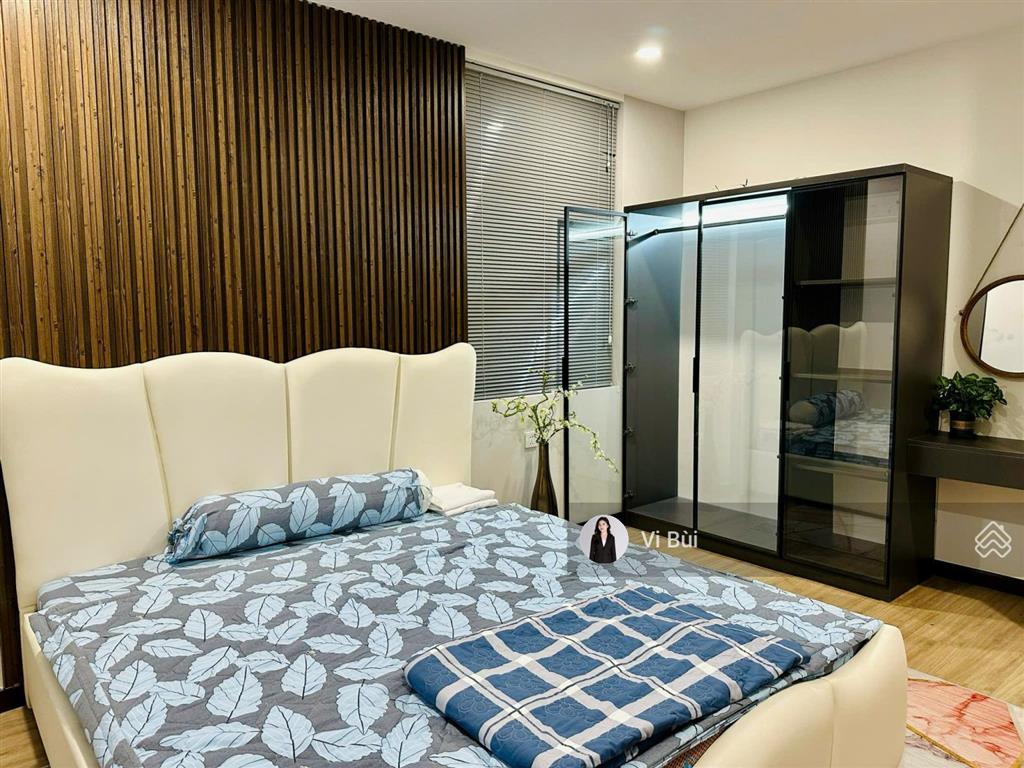 Cho thuê căn hộ 3pn csky view giá 20tr/tháng bao vat và pql, nội thất đẹp