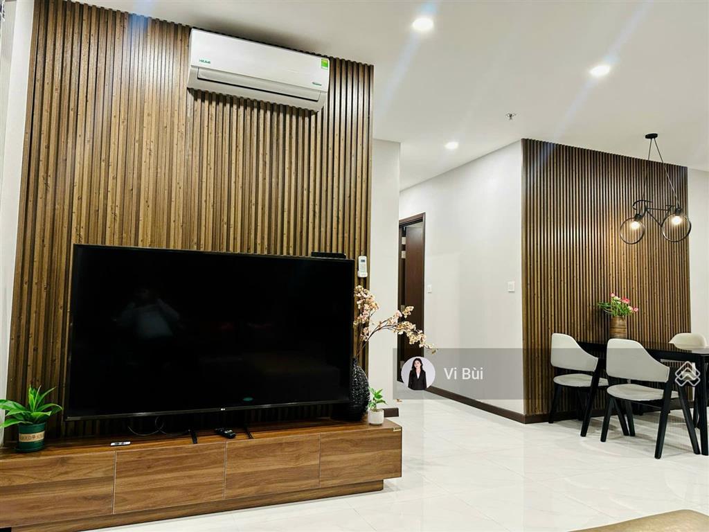Cho thuê căn hộ 3pn csky view giá 20tr/tháng bao vat và pql, nội thất đẹp