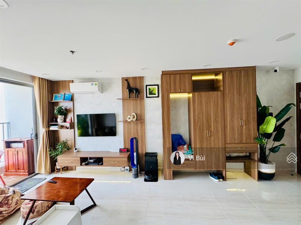 Bán căn hộ happy one central 3pn giá 3,9 tỷ nội thất đẹp, tầng cao thoáng mát