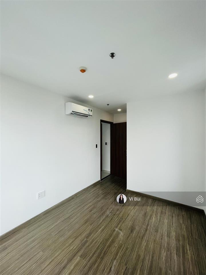 Bán căn hộ happy one central giá 2,4 tỷ thiết kế 2pn nội thất cơ bản