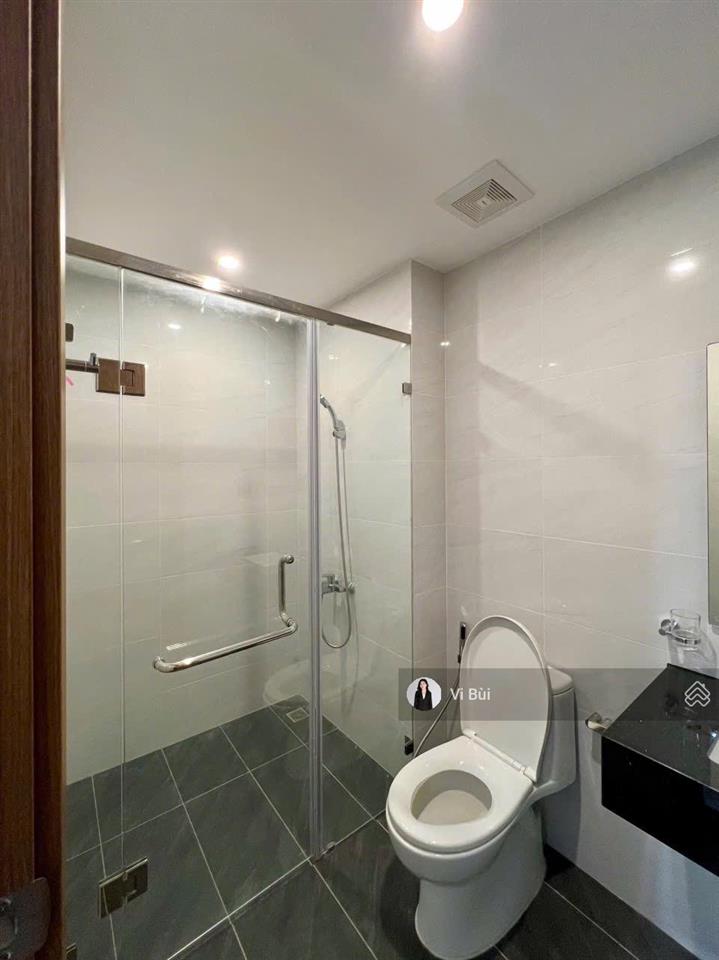Bán căn hộ happy one central giá 1.9 tỷ có đầy đủ nội thất, có sẵn hợp đồng thuê