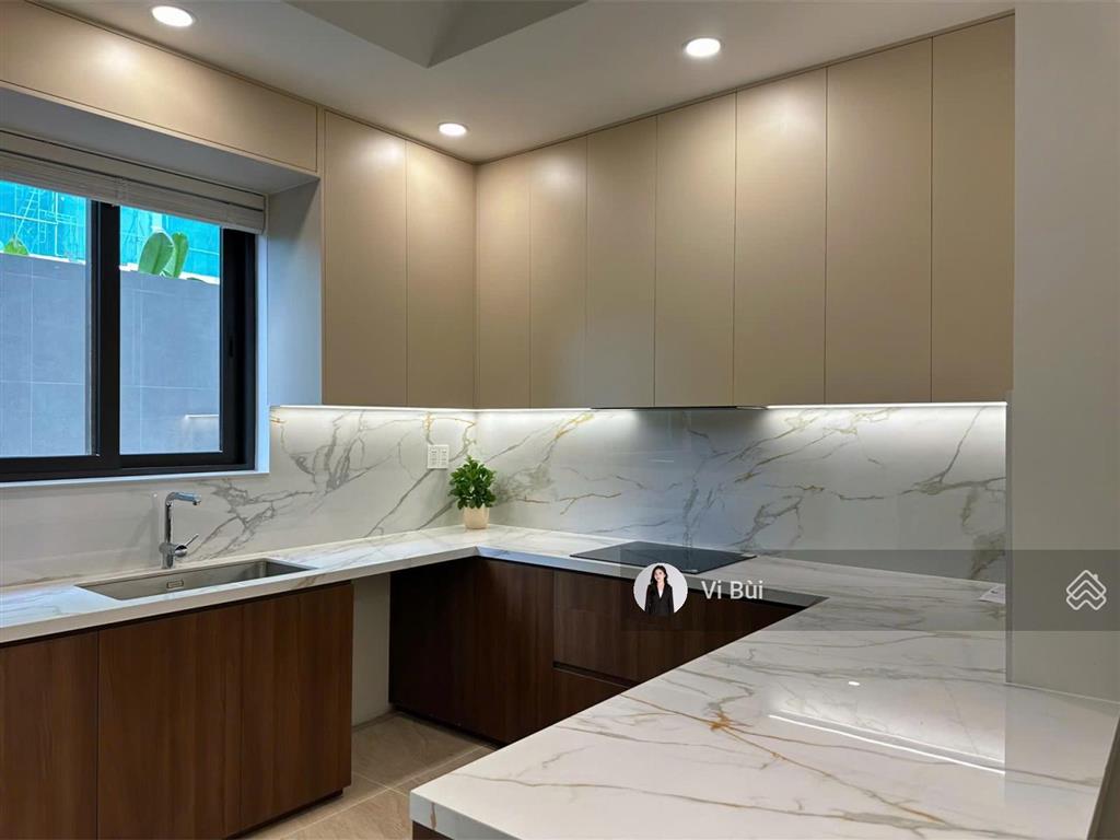 Cho thuê nhà phố dự án the orchard giá 40tr/tháng hoàn thiện đầy đủ nội thất