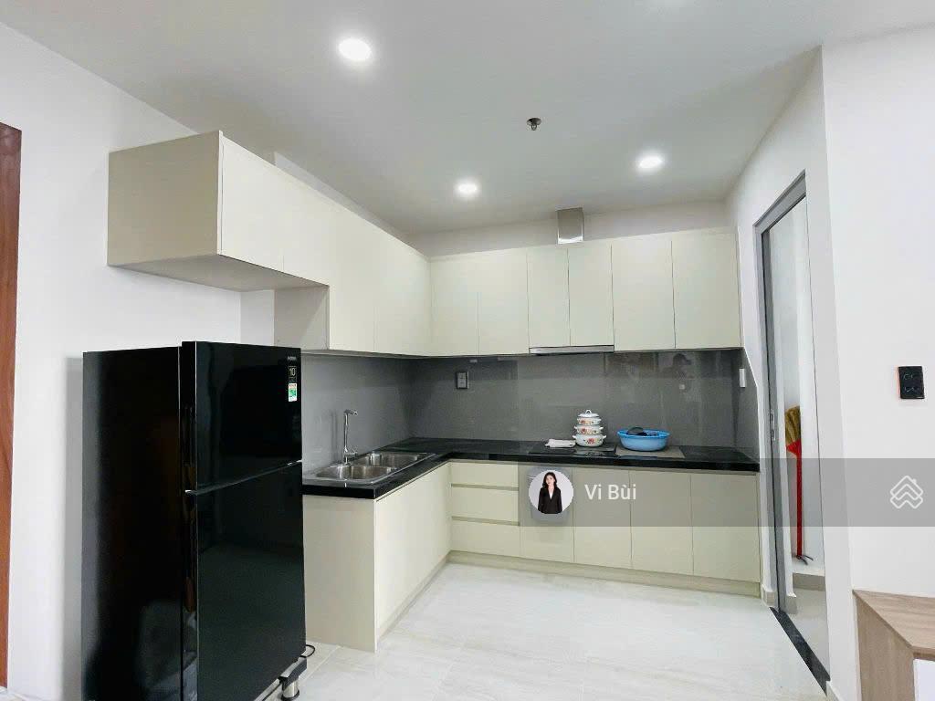 Cho thuê căn hộ happy one central giá 11tr có đầy đủ nội thất tầng trung hướng mát