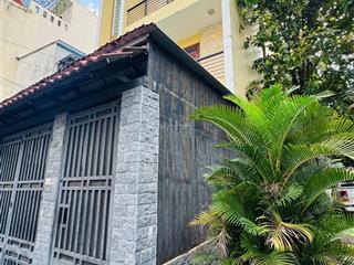 Nhà phố góc 2 mặt tiền đường 12m nhánh tô ký, p.trung mỹ tây, 6mx18m, 1 trệt 3 lầu.giá  10.790 tỷ