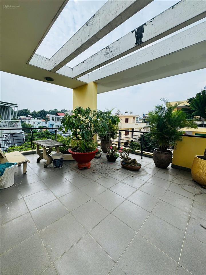 Nhà góc 2 mặt tiền đường 12m nhánh tô ký, p.trung mỹ tây, 6mx18m, 1 trệt 3 lầu. giá  10.550 tỷ