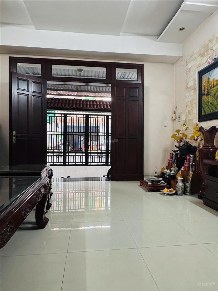 Nhà góc 2 mặt tiền đường 12m nhánh tô ký, p.trung mỹ tây, 6mx18m, 1 trệt 3 lầu. giá  10.550 tỷ