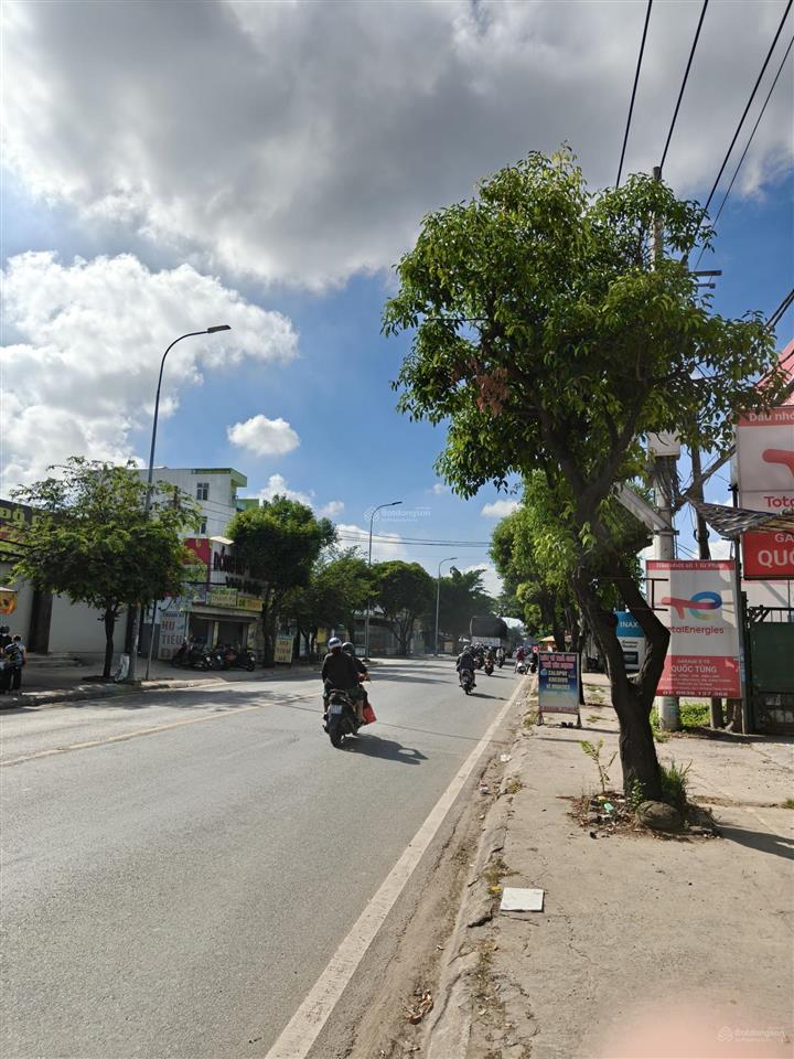 Bán nhà 9mx55m mặt tiền lê văn khương, hóc môn. vị trí đẹp. gần ngã tư hl80b. giá bán  15.7 tỷ