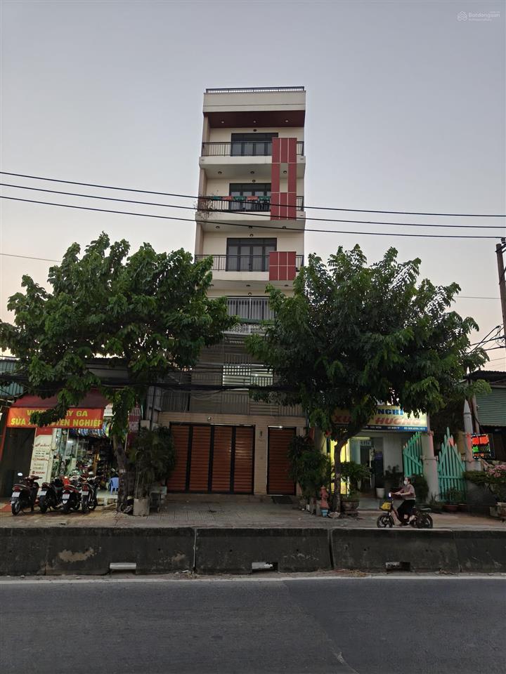 Nhà 6.5mx30m 7 tầng có thang máy mặt tiền nguyễn thị sóc, bà điểm, hóc môn, giá  10.5 tỷ