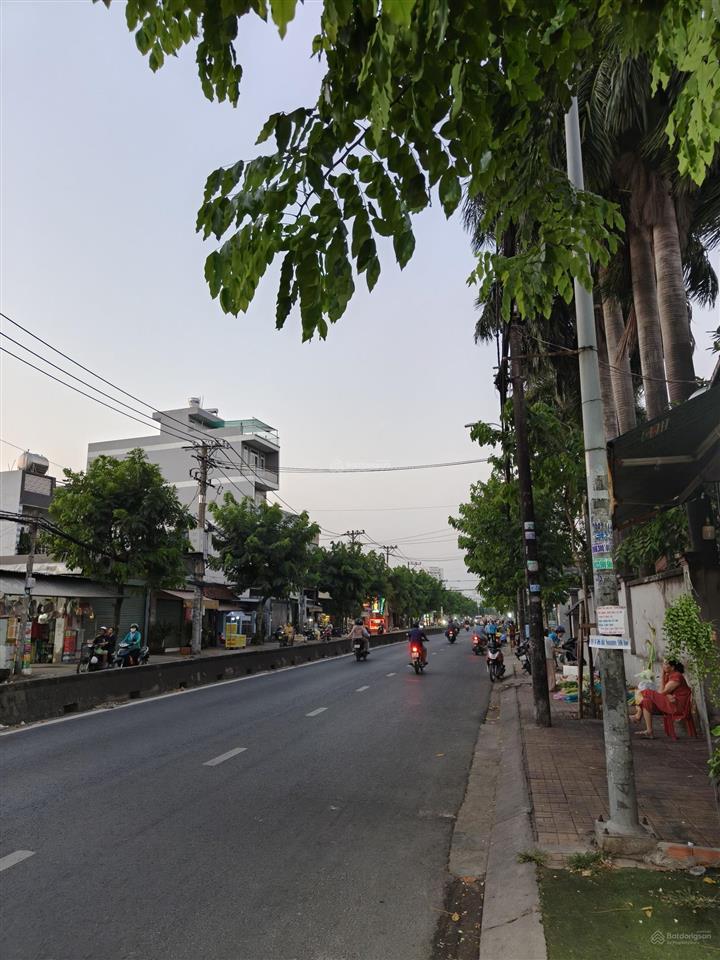 Nhà 6.5mx30m 7 tầng có thang máy mặt tiền nguyễn thị sóc, bà điểm, hóc môn, giá  10.5 tỷ