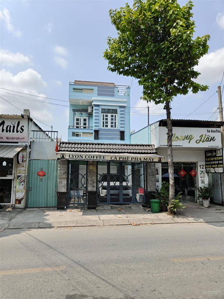 Giảm 2 tỷ bán gấp nhà mặt tiền huỳnh thị hai, quận 12. 5mx25m. 1 trệt 2 lầu. giá  8.5 tỷ