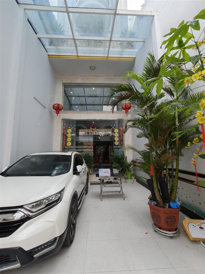 Cho thuê nhà mặt tiền nguyễn ảnh thủ, p.tân chánh hiệp, q12. dt 5mx35m. 1 trệt 1 lửng. giá 30tr/th