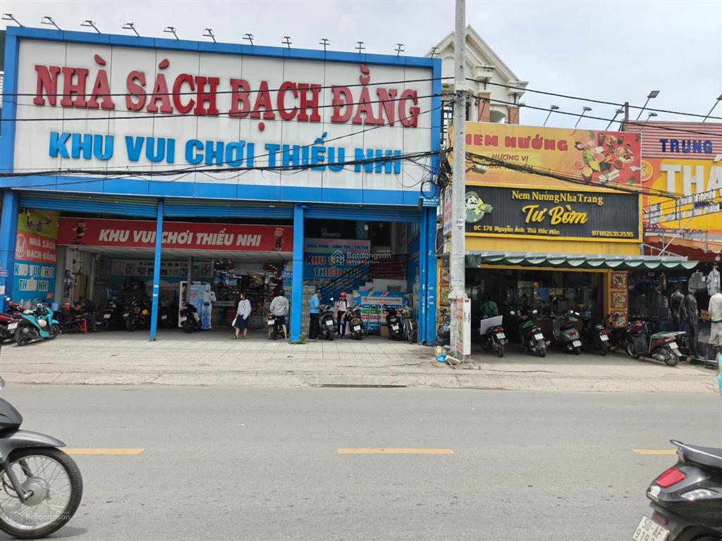 Cho thuê nhà mặt tiền nguyễn ảnh thủ, p.tân chánh hiệp, q12. dt 5mx35m. 1 trệt 1 lửng. giá 30tr/th