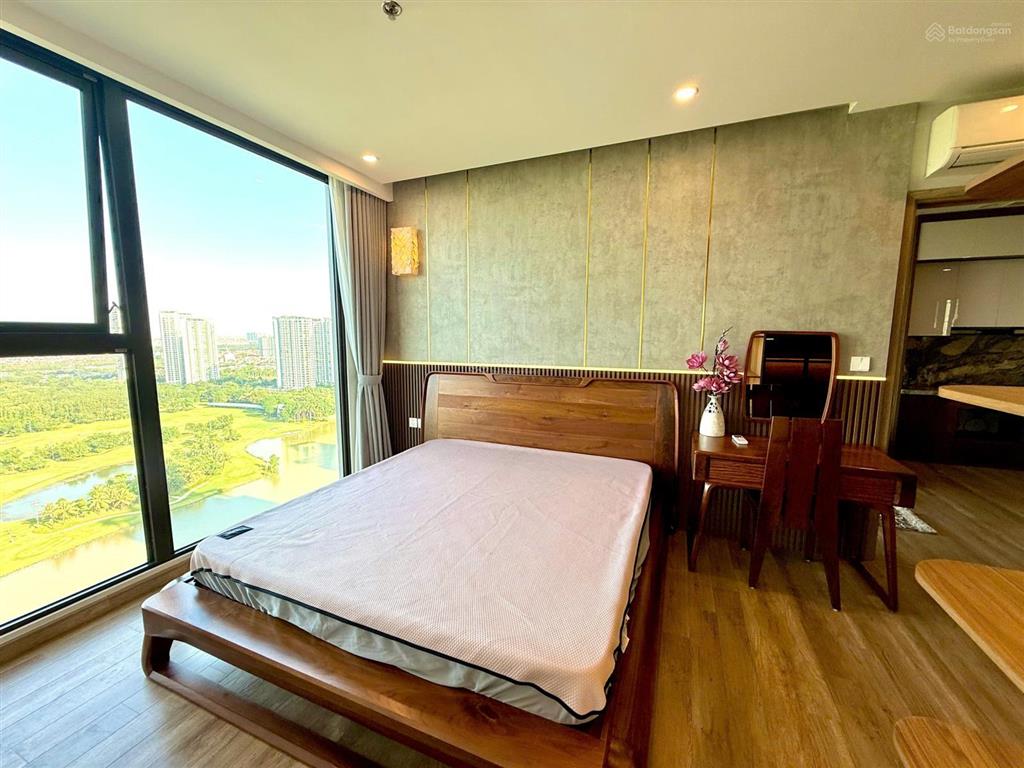 Bán căn hộ onsen 3n2wc hoa hậu giá bán 10.x tỷ bao phí sang tên