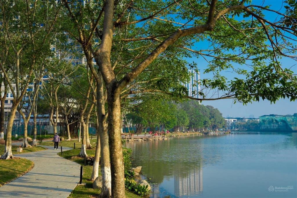 Bán căn hộ onsen 3n2wc hoa hậu giá bán 9,xxtỷ bao phí sang tên