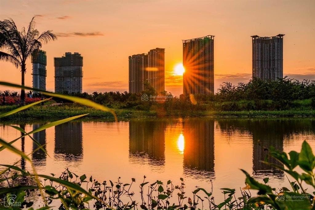 Chủ cần bán gấp căn hộ stu giá siêu tốt 1,8** tỷ bao phí sang tên