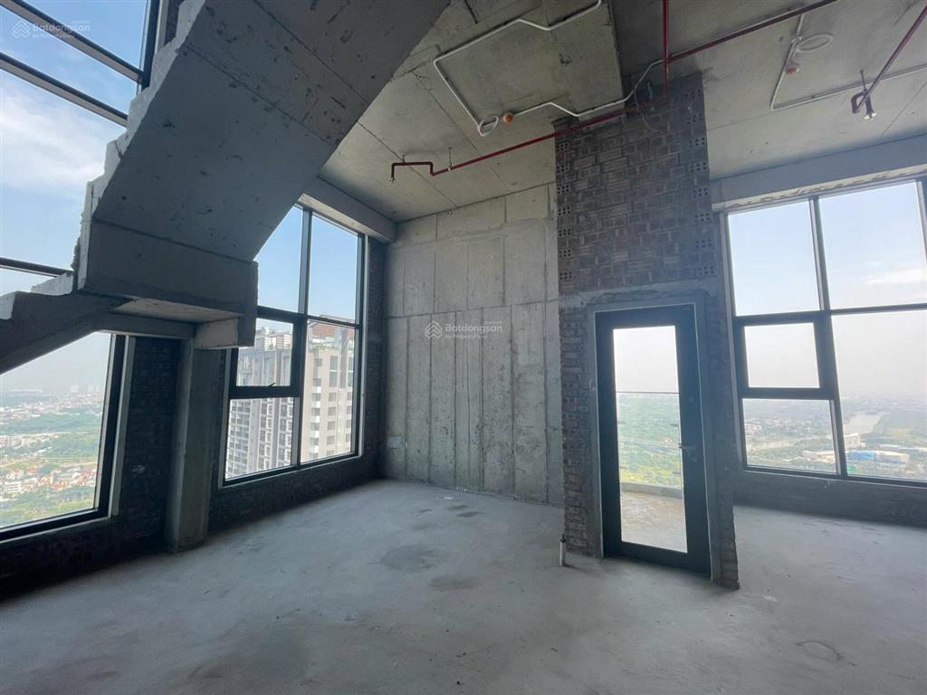 Bán căn duplex siêu hiếm, tổng hai sàn 170m2, giá bán 12,x tỷ bao phí.  0948 014 ***