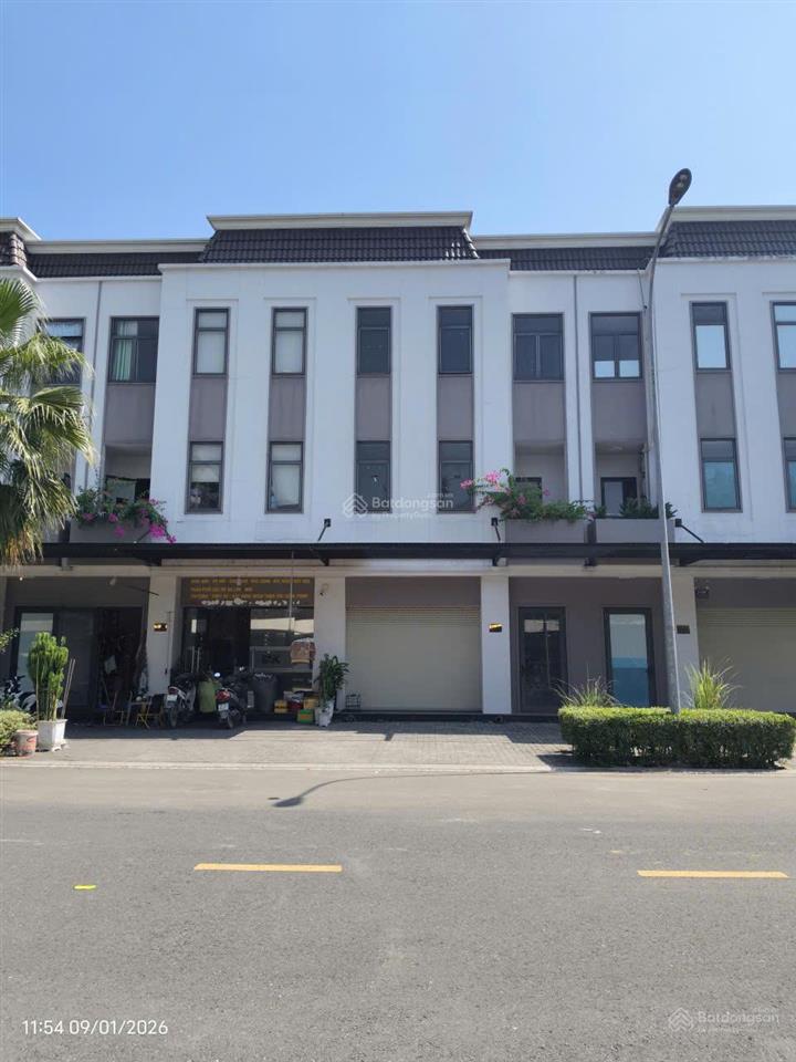 Shophouse mặt tiền trục chính phúc an  vị trí kinh doanh