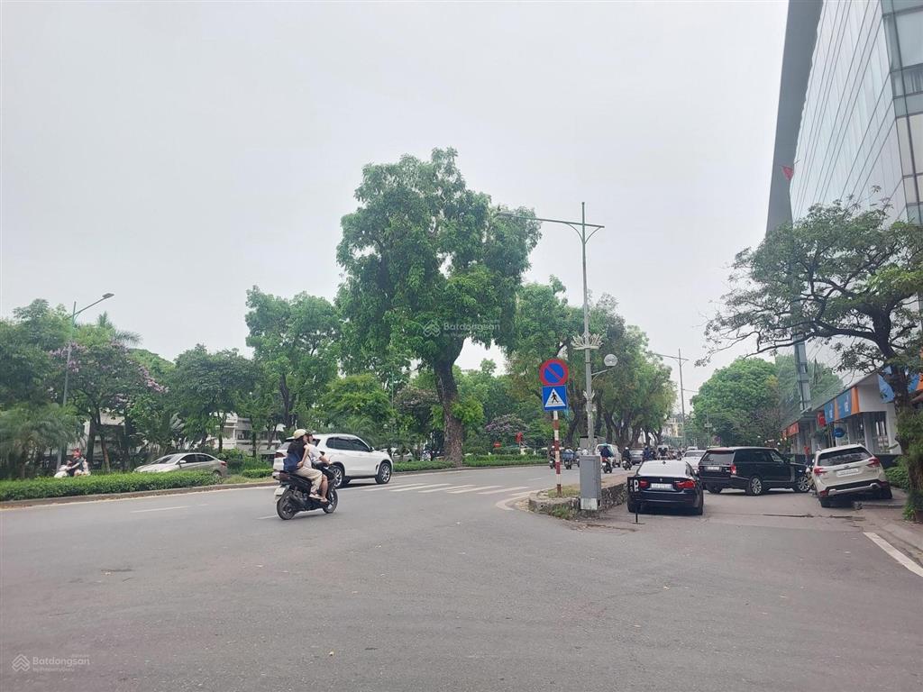 Chính chủ cần bán nhà riêng tại ngõ 294 kim mã, 20m ra mặt đường núi trúcđội cấn đang đc mở thông