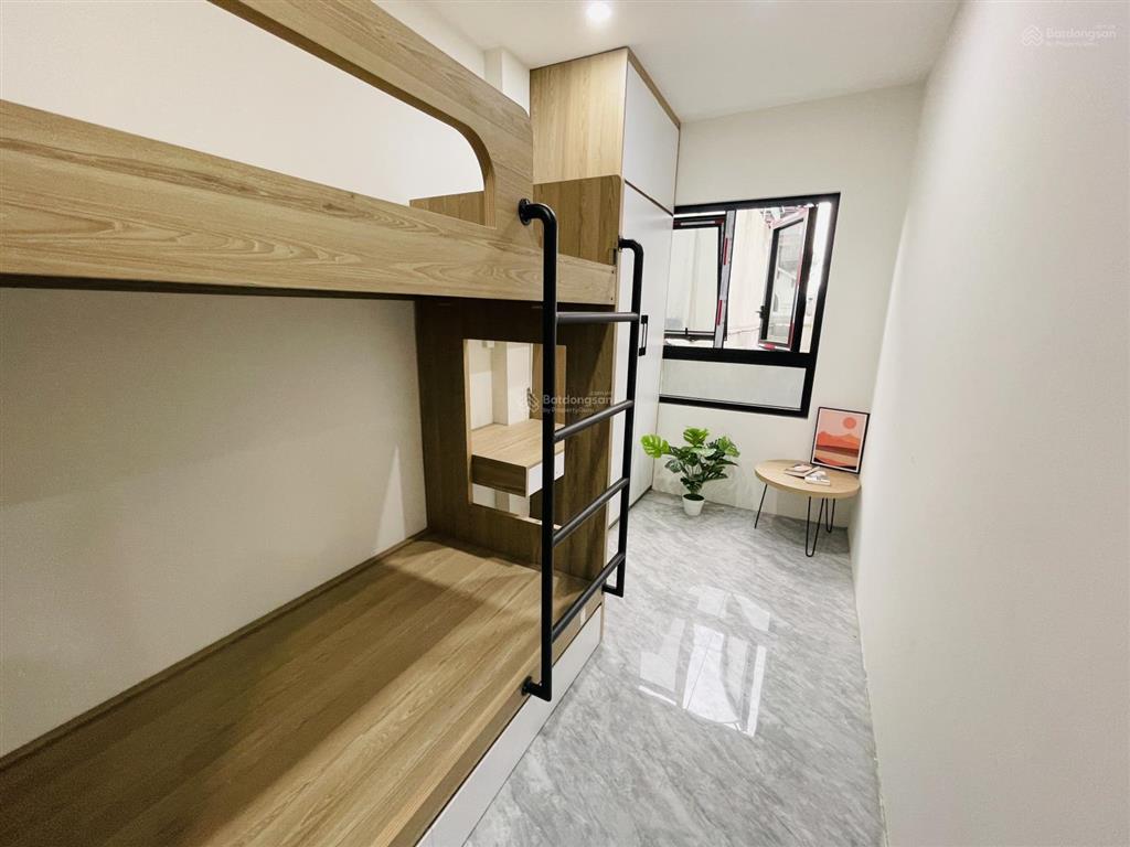 Cho thuê căn 2 pn 1 khách ccmn mới tinh gần kđt văn quán đầy đủ nội thất cao cấp, nhà ô tô đỗ cửa
