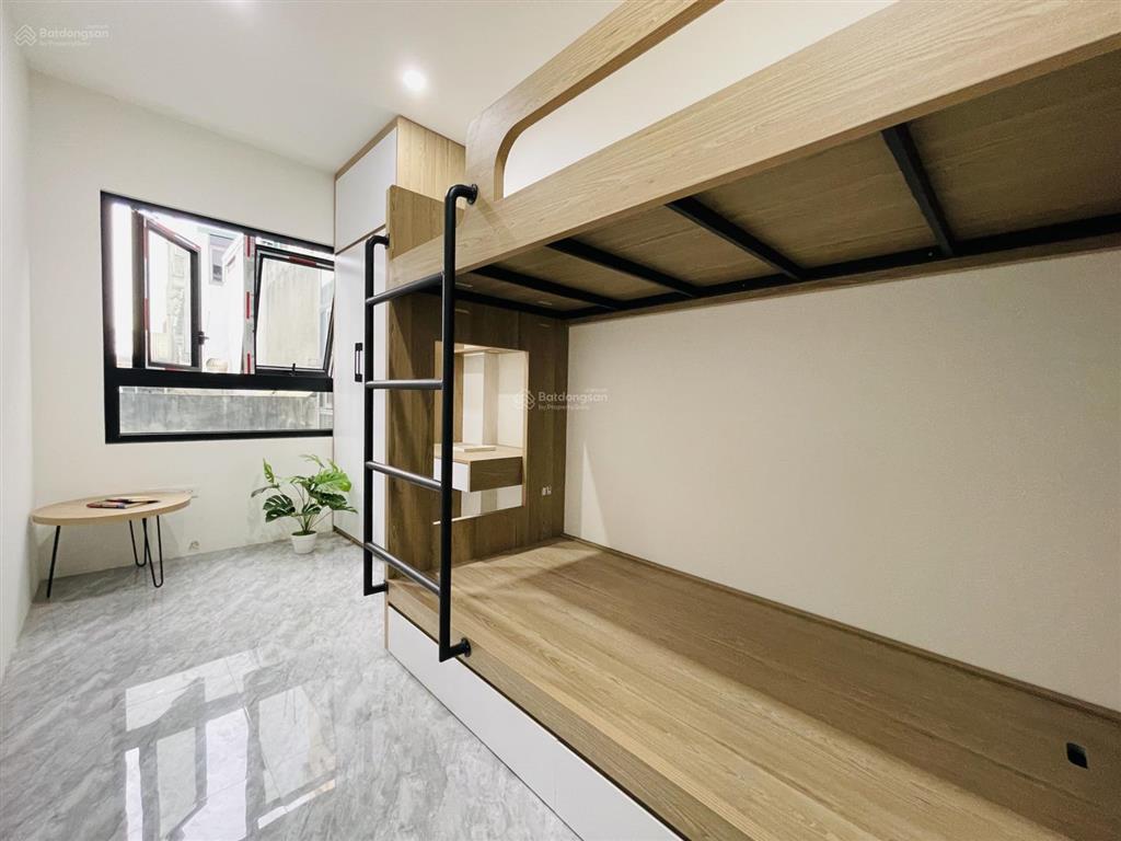 Cho thuê căn 2 pn 1 khách ccmn mới tinh gần kđt văn quán đầy đủ nội thất cao cấp, nhà ô tô đỗ cửa