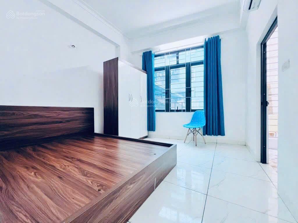 Cho thuê phòng thiết kế 1k1n  ban công rộng  phòng cửa sổ to thoáng sáng  150m ra kđt the manor